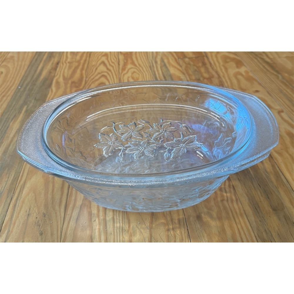 Princess House Fantasia Oval Covered Casserole Dish Clear Floral Lid 13 in glass